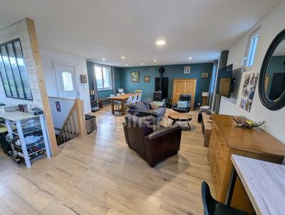 Maison - 100 m² - 4 pièces