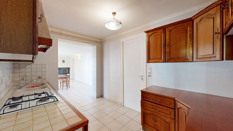 Maison - 98 m² - 4 pièces