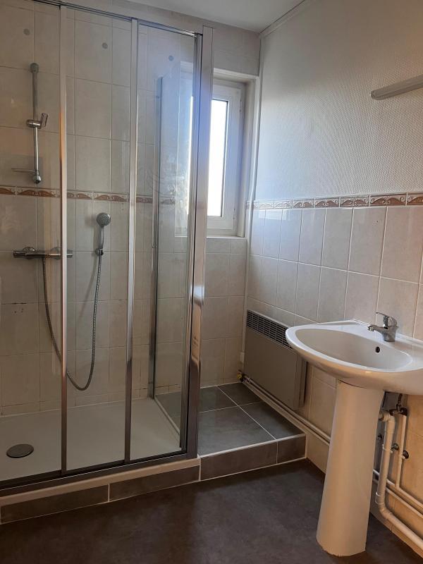 Appartement ancien - 67 m² - 3 pièces