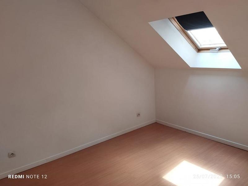 Appartement - 65 m² - 5 pièces