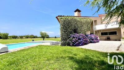 Maison - 275 m² - 7 pièces