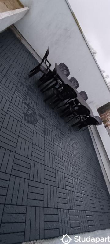 Chambre - 10 m² - 1 pièce