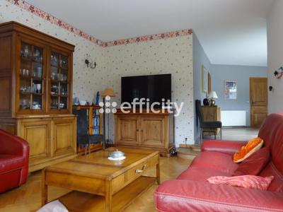 Maison - 260 m² - 12 pièces