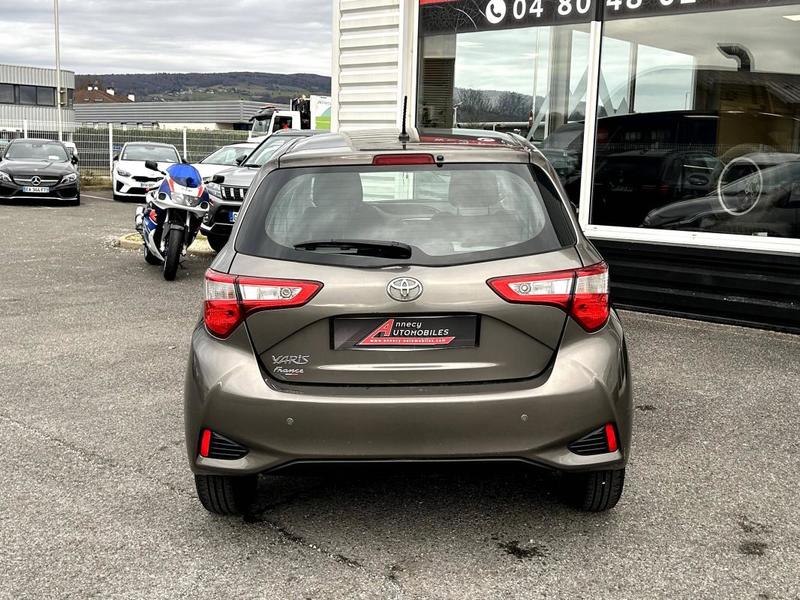 Toyota Yaris 100h Dynamic