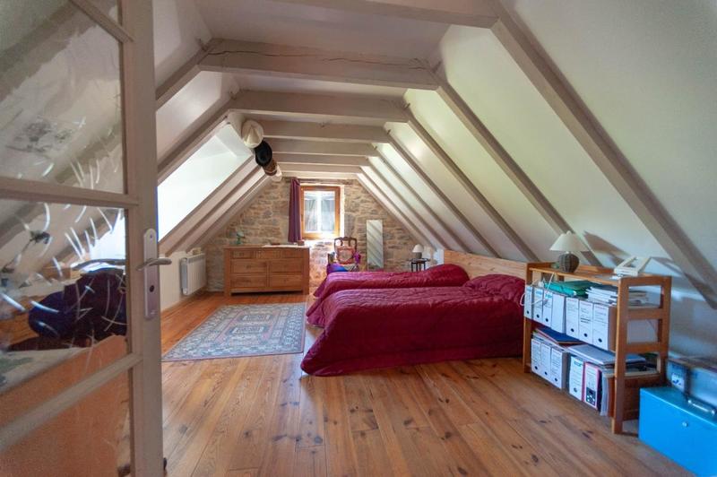 Propriété - 275 m² - 10 pièces