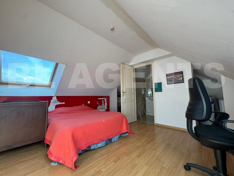 Corps de ferme - 247 m² - 12 pièces