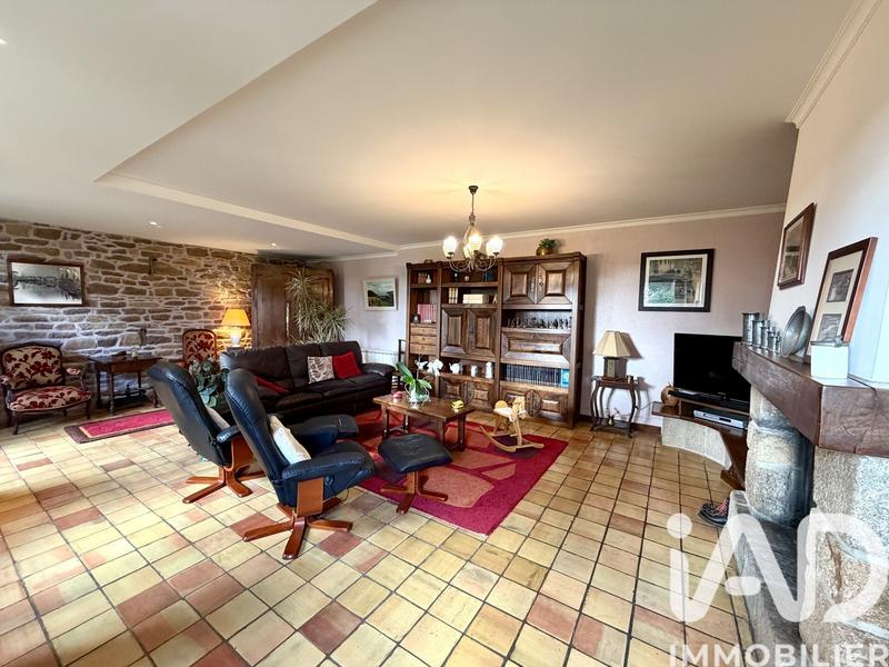 Maison - 170 m² - 7 pièces