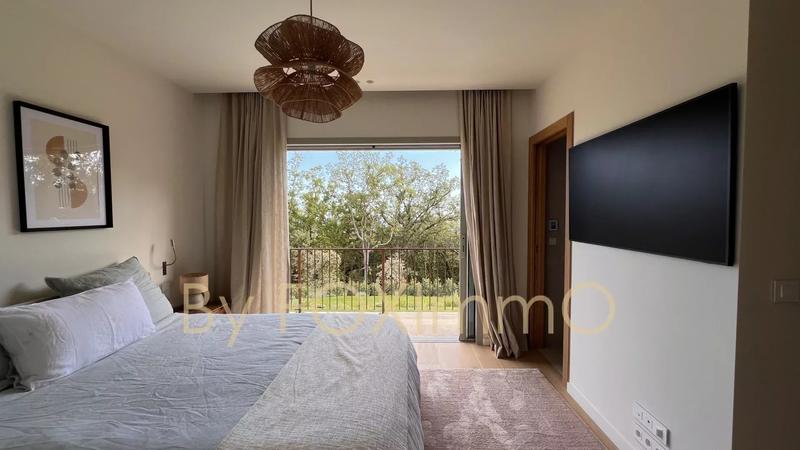 Villa - 180 m² - 6 pièces