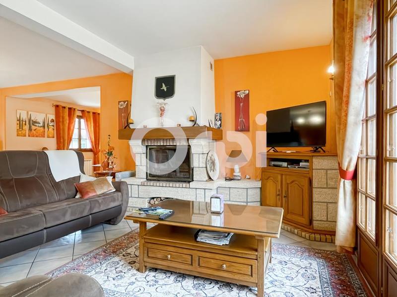 Maison - 216 m² - 6 pièces