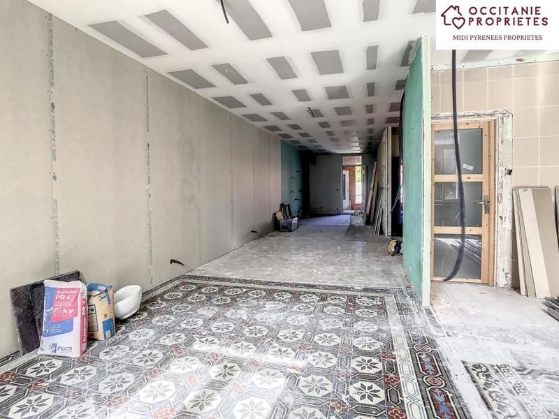 Appartement - 95 m² - 2 pièces