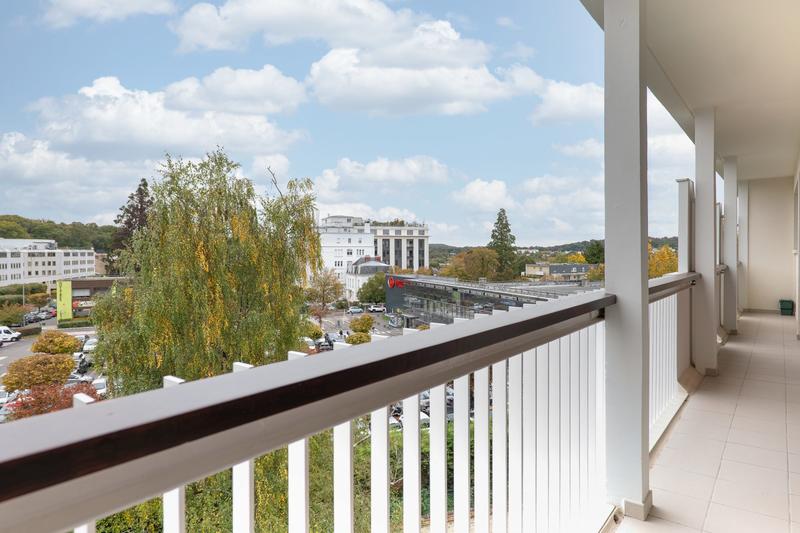 Appartement - 102 m² - 4 pièces