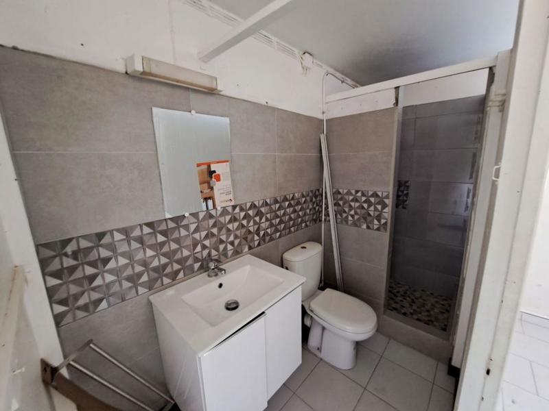 Maison - 225 m² - 7 pièces