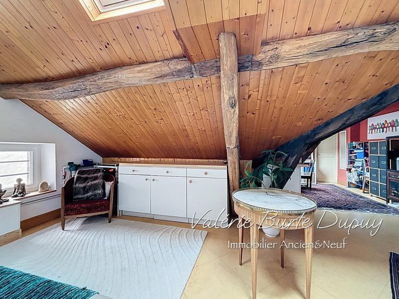 Maison - 184 m² - 7 pièces