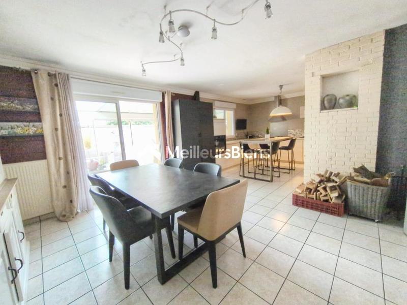 Maison - 166 m² - 7 pièces