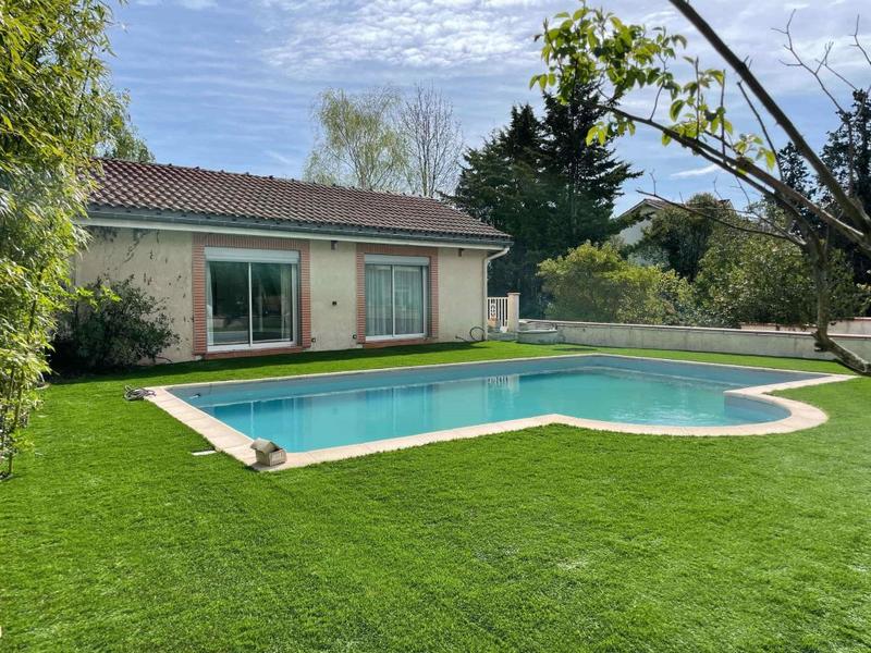 Appartement - 303 m²