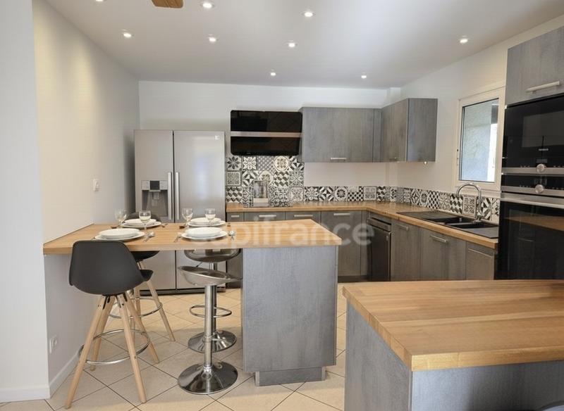 Villa - 140 m² - 6 pièces