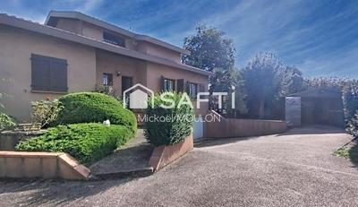 Maison - 180 m² - 5 pièces