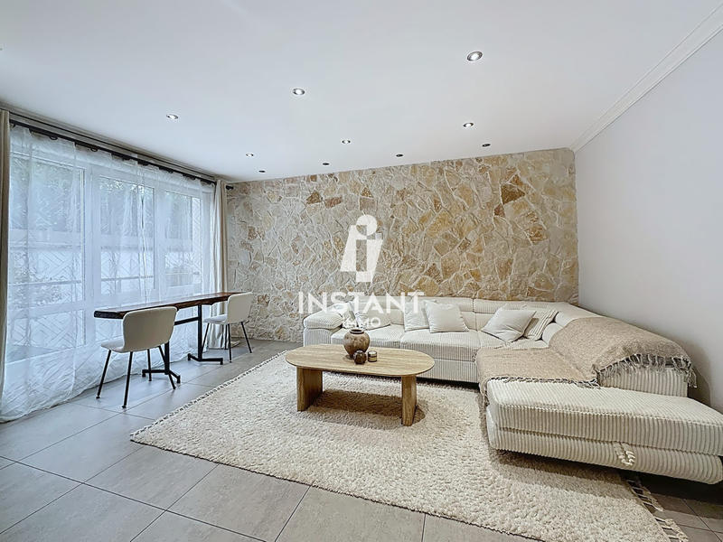 Appartement - 81 m² - 4 pièces