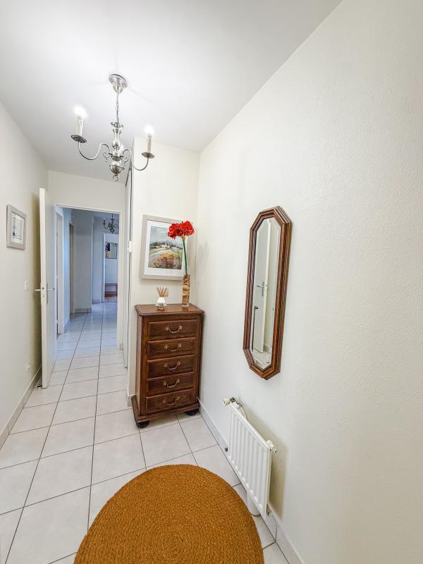 Appartement - 81 m² - 3 pièces