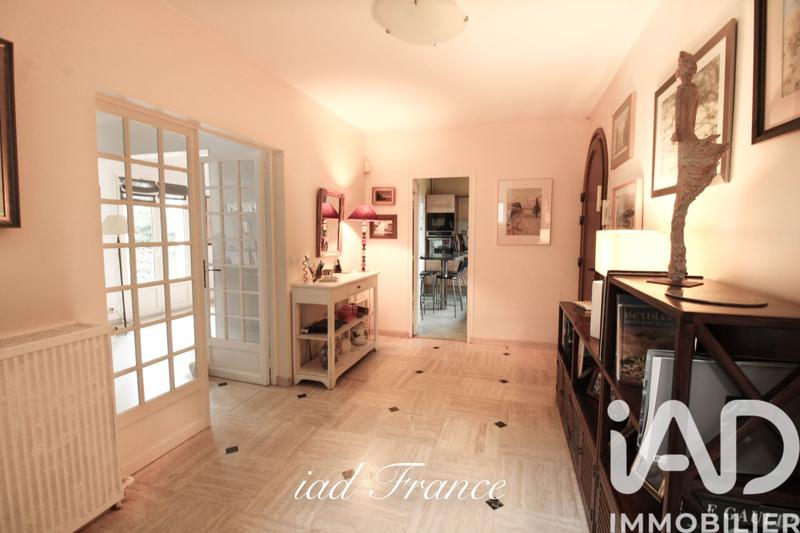 Maison - 189 m² - 8 pièces