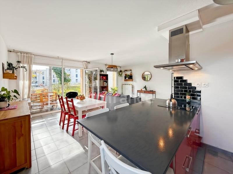 Appartement - 76 m² - 3 pièces