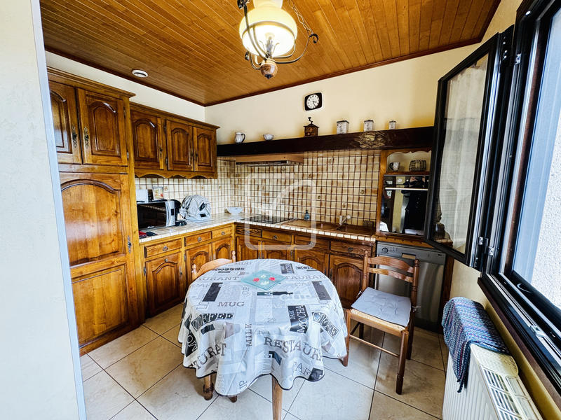 Maison - 135 m² - 6 pièces
