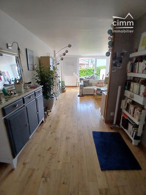 Appartement - 84 m² - 4 pièces