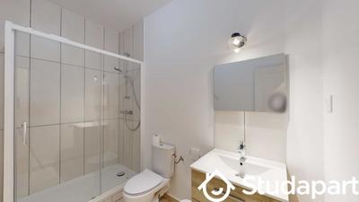 Chambre - 13 m² - 1 pièce