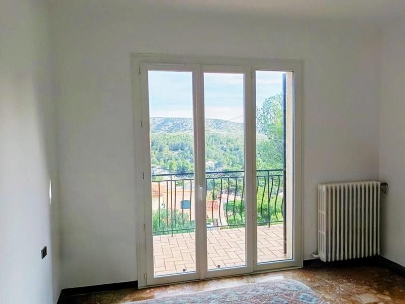 Maison - 104 m² - 7 pièces