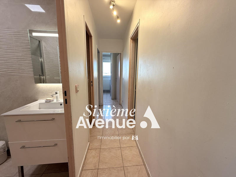 Appartement - 72 m² - 4 pièces