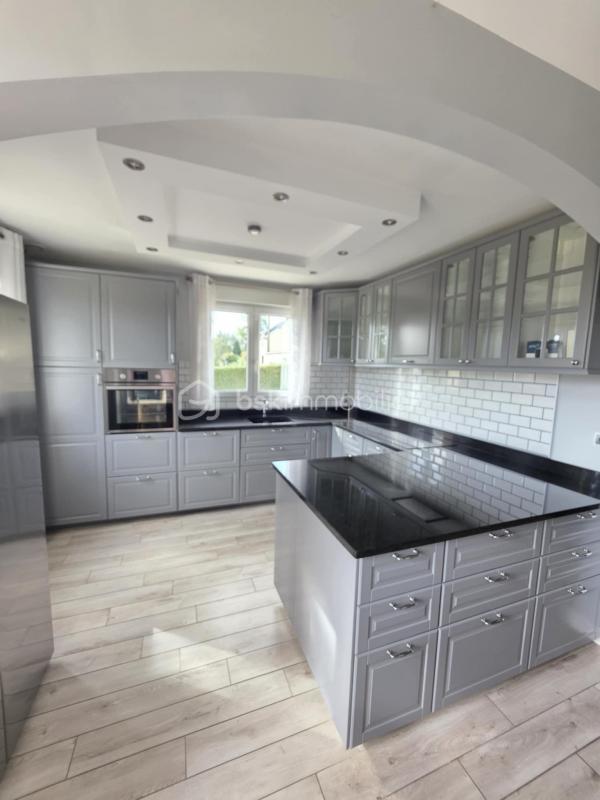 Maison - 154 m² - 7 pièces