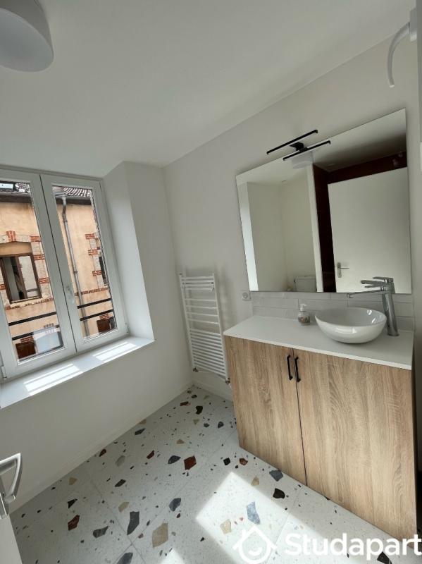 Chambre - 13 m² - 1 pièce