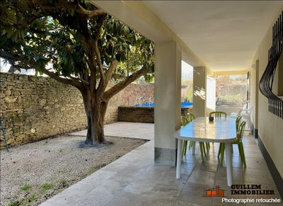 Maison traditionnelle - 160 m² - 7 pièces