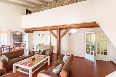 Maison - 294 m² - 10 pièces