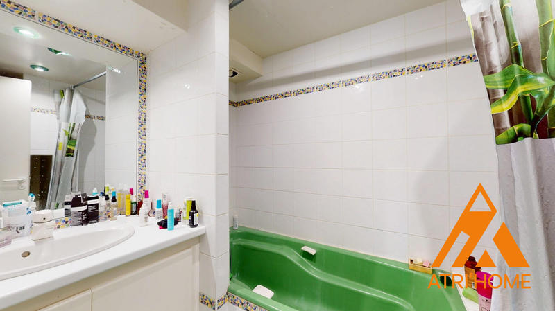 Duplex - 82 m² - 4 pièces