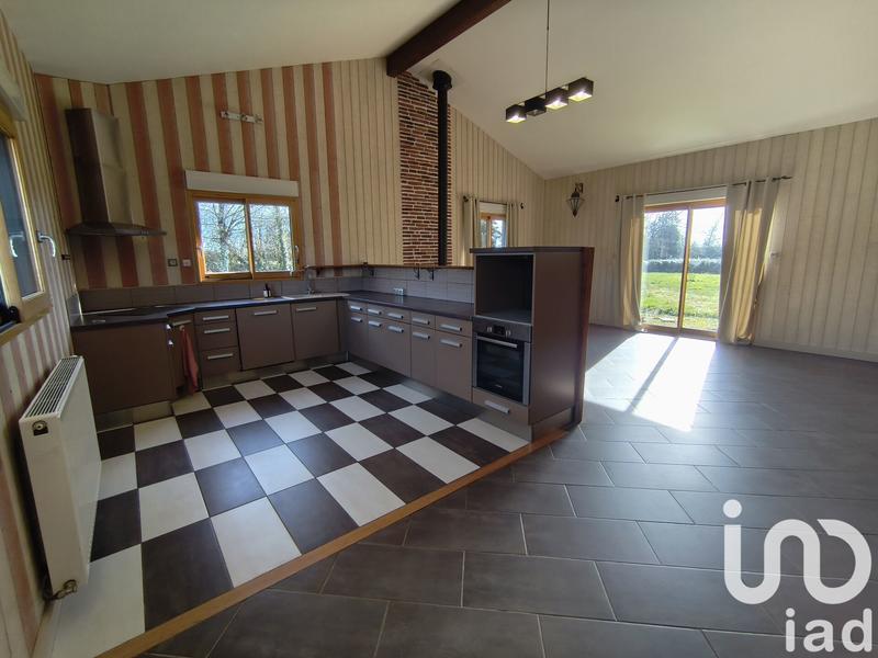 Maison - 163 m² - 9 pièces