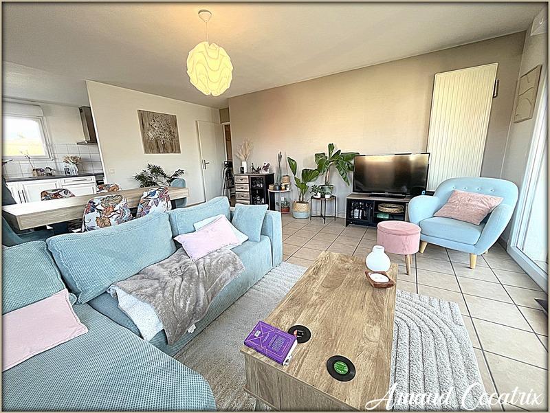 Appartement - 85 m² - 4 pièces