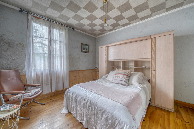 Maison - 80 m² - 4 pièces