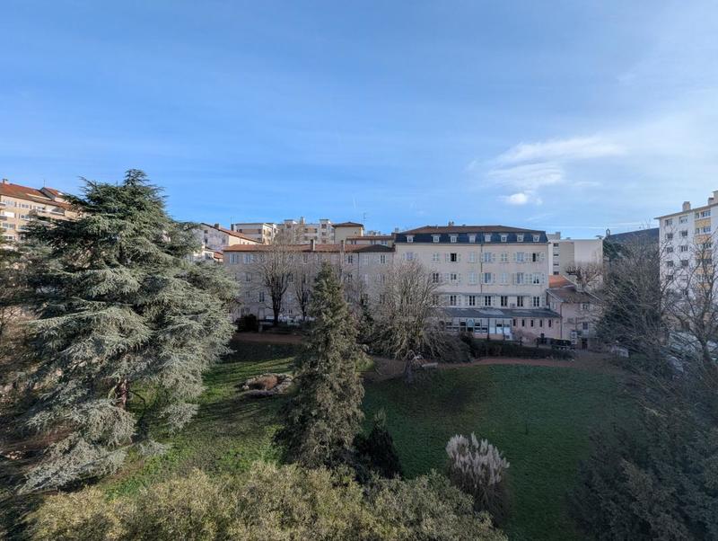 Duplex - 159 m² - 5 pièces