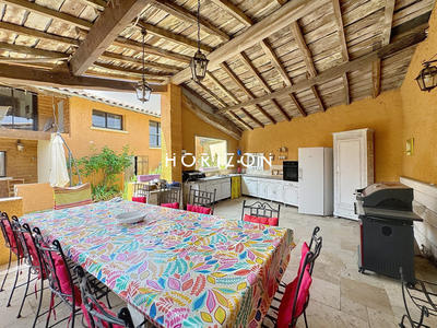 Ferme - 267 m² - 10 pièces