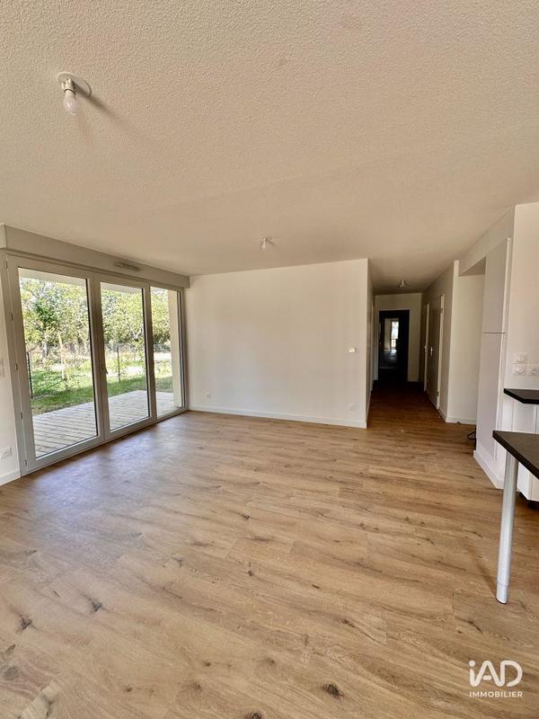 Appartement - 84 m² - 4 pièces