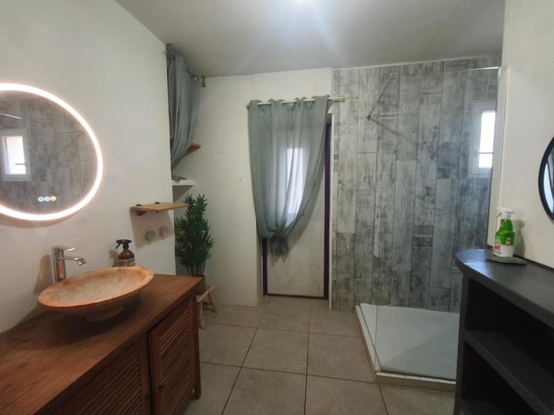 Appartement - 147 m² - 6 pièces