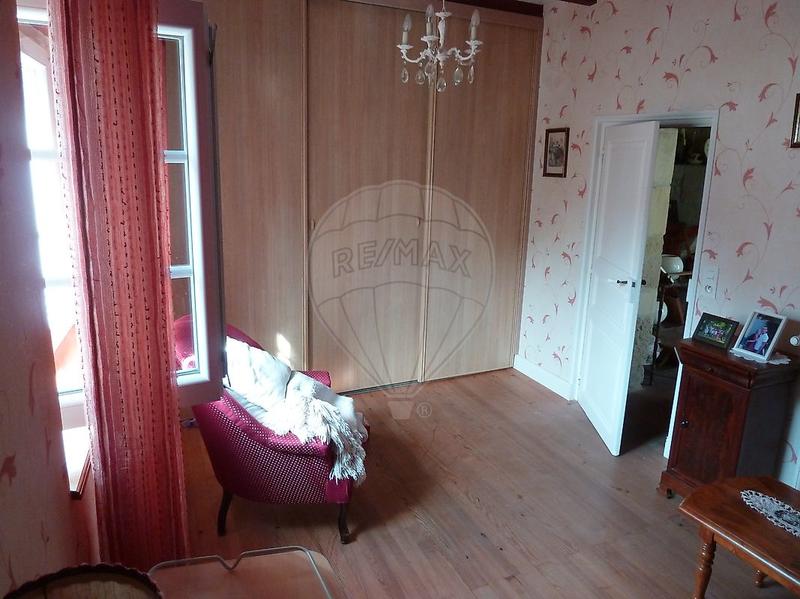 Maison en pierre - 86 m² - 4 pièces