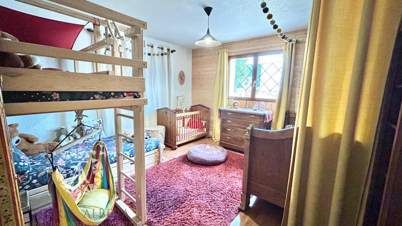 Villa - 225 m² - 7 pièces