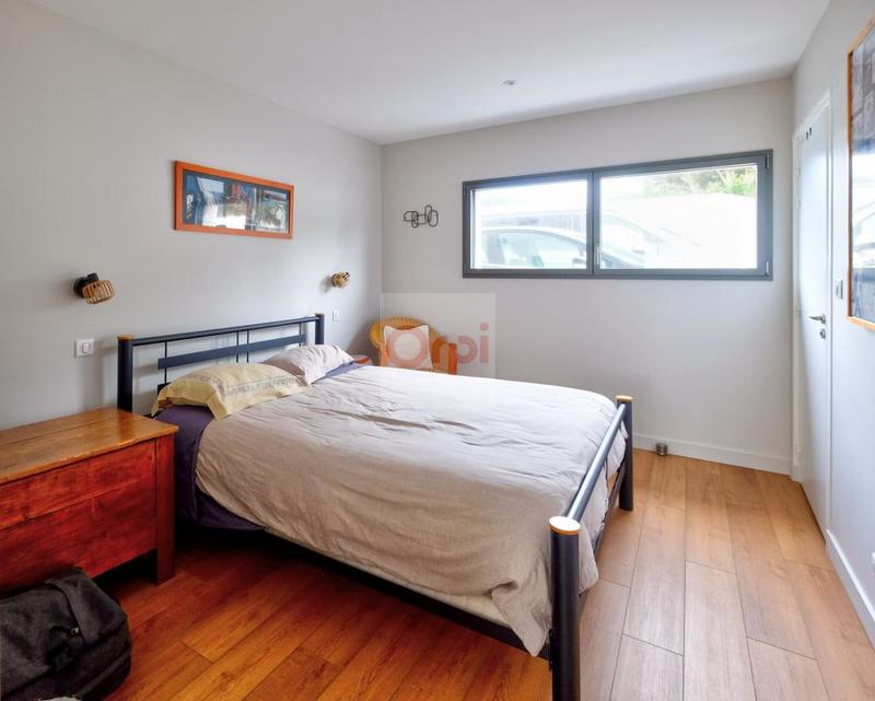 Maison d'architecte - 281 m² - 9 pièces