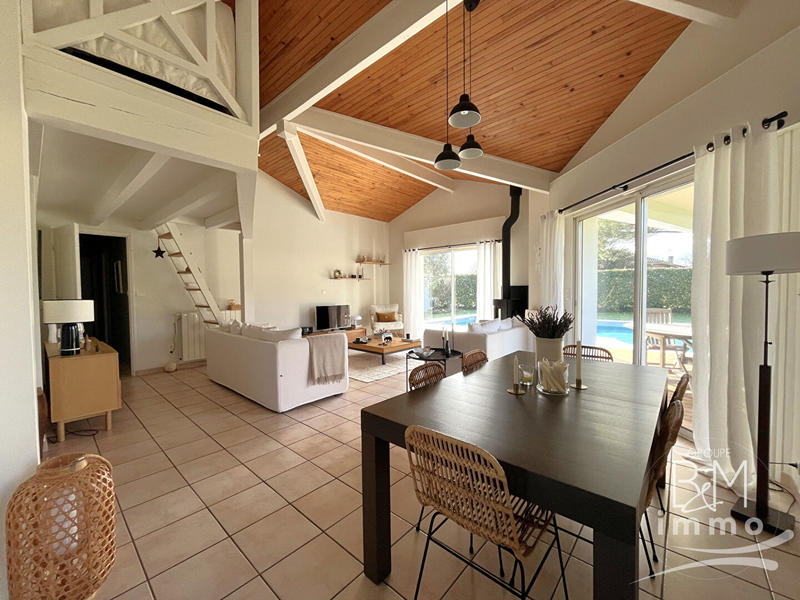 Maison - 108 m² - 5 pièces