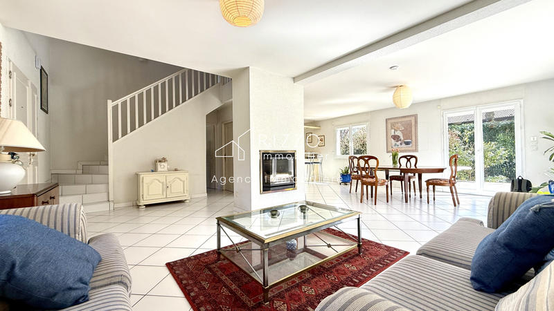 Maison - 149 m² - 5 pièces