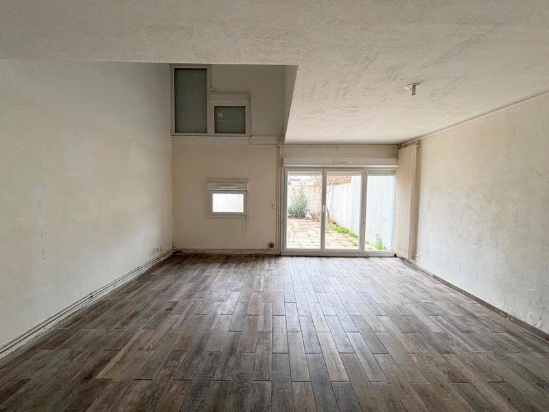 Maison - 106 m² - 6 pièces