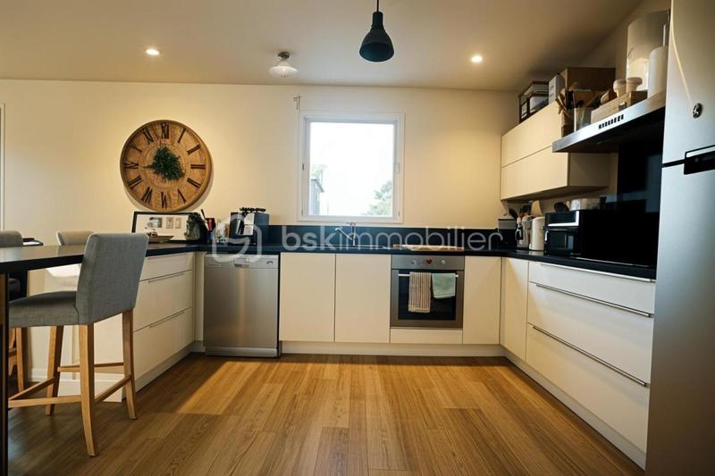 Maison - 103 m² - 6 pièces