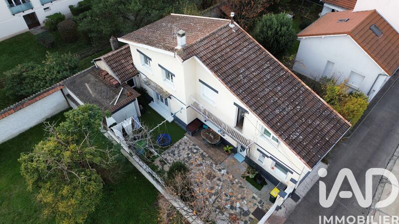 Maison - 120 m² - 6 pièces